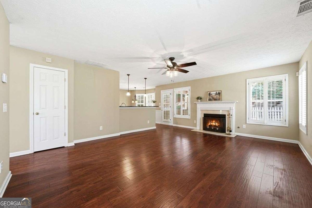1300 Chris Lake Drive Lawrenceville - Photo 9