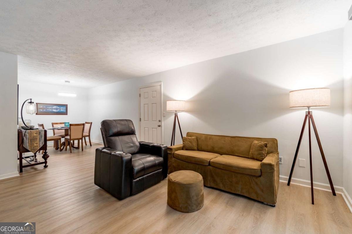 3160 Seven Pines Court Atlanta - main photo