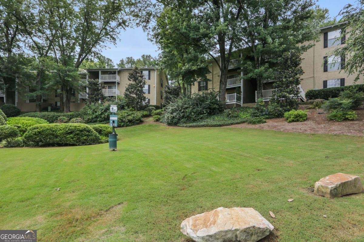 3160 Seven Pines Court Atlanta - Photo 17