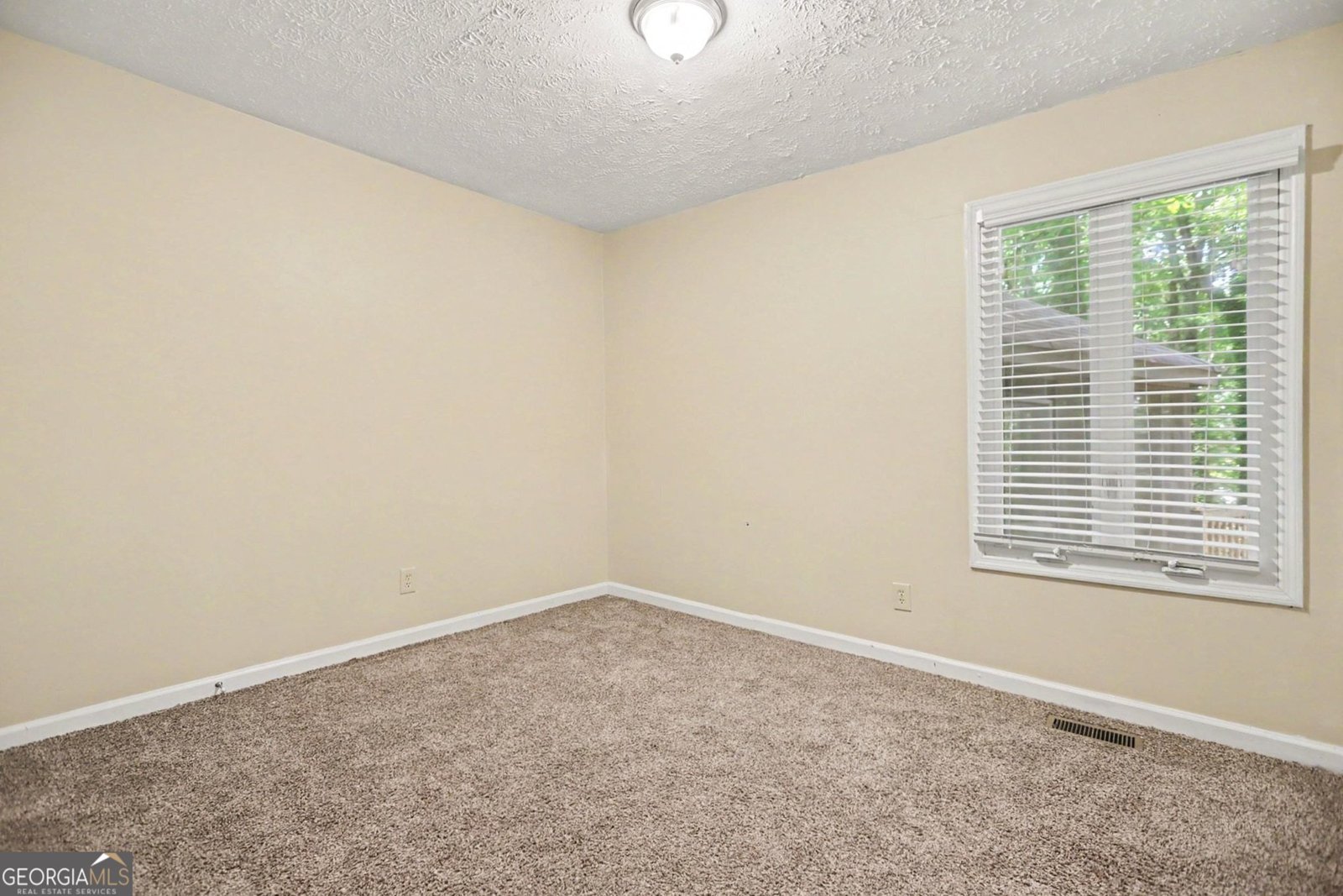 1533 Hillhaven Drive Marietta - Photo 9