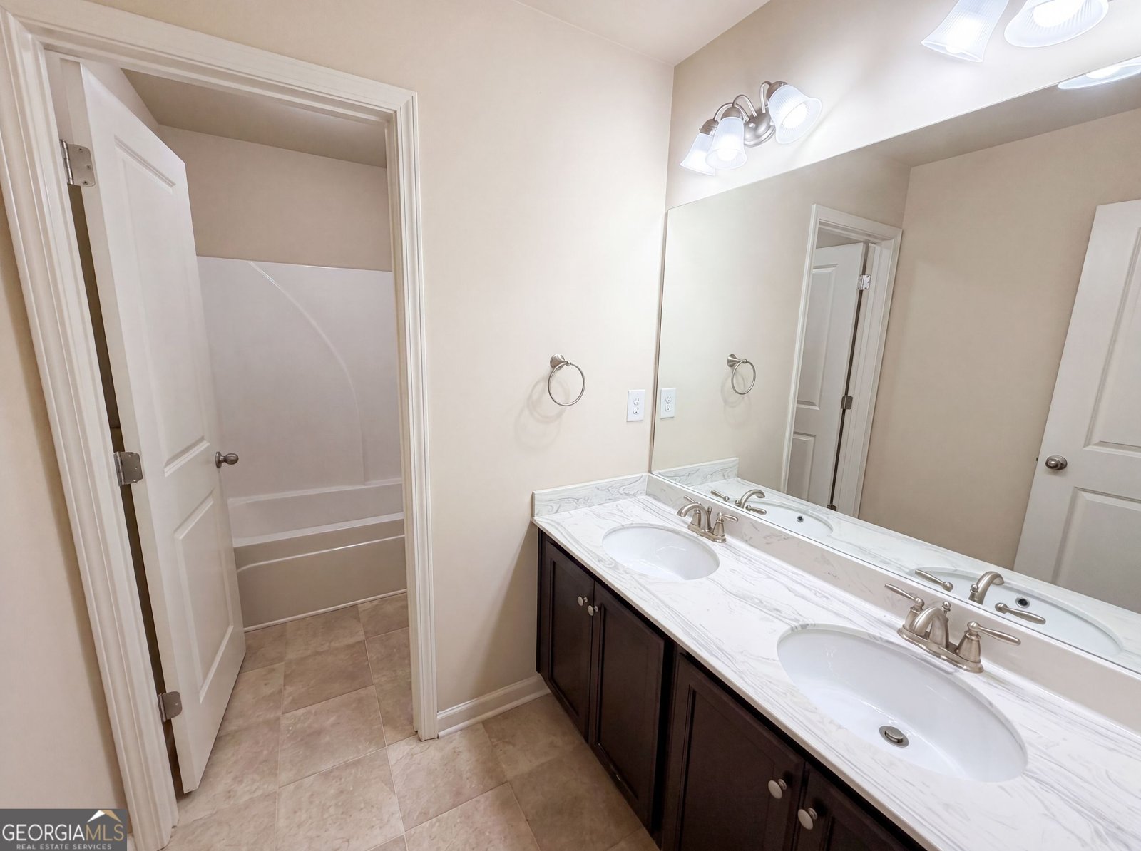 1357 Balvaird Drive Lawrenceville - Photo 14