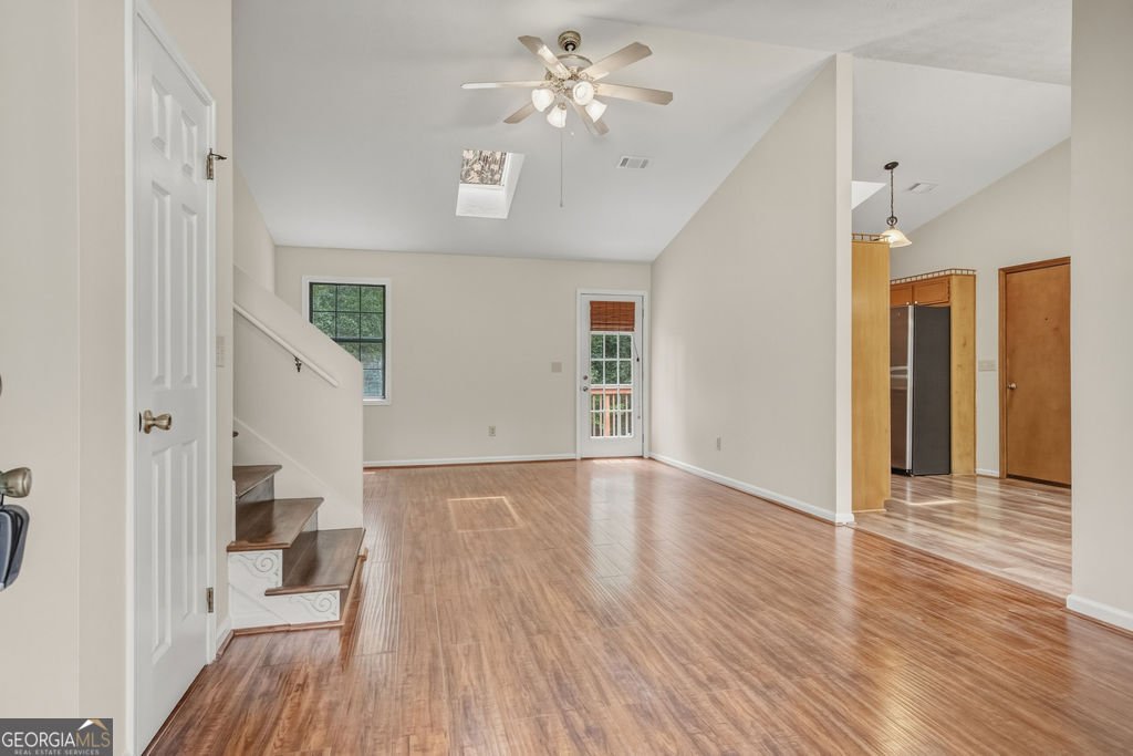 357 Kings Hill Court Lawrenceville - Photo 11