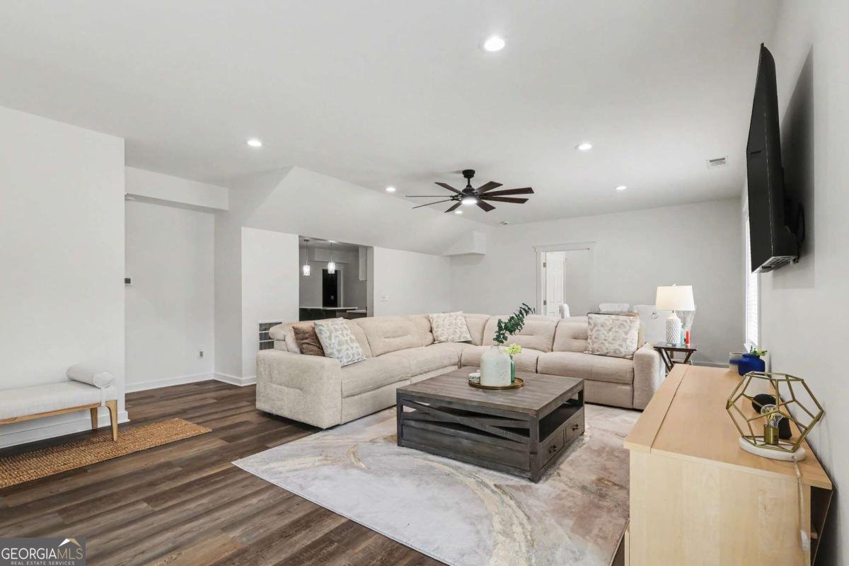 5028 Stefan Ridge Way Buford - Photo 9
