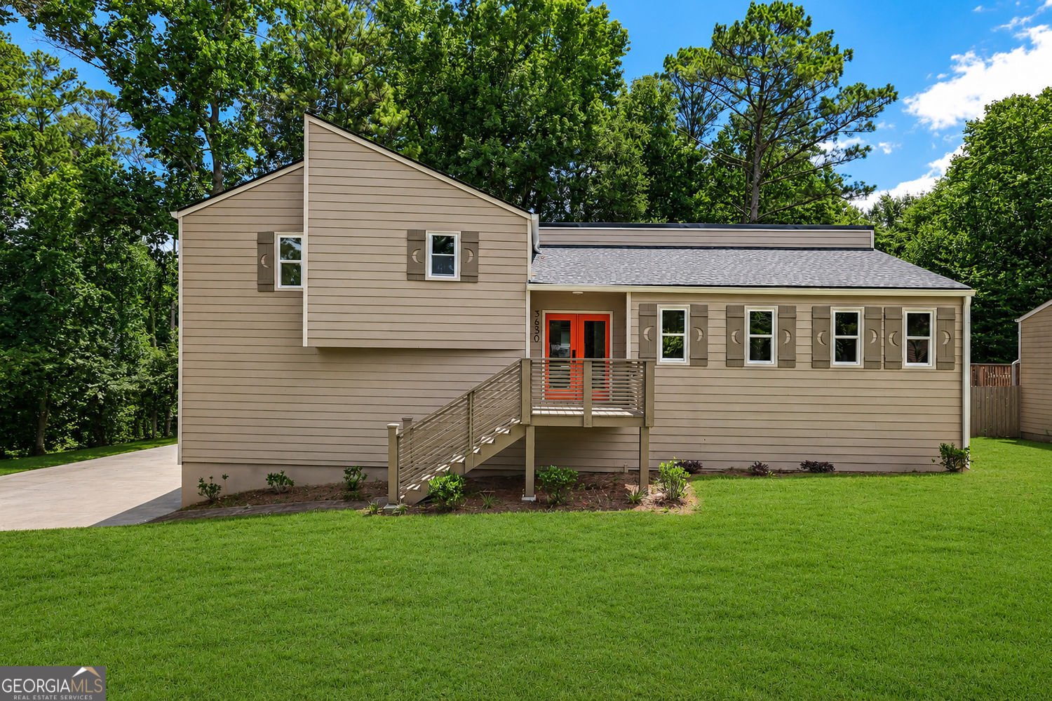 3650 Autumn Leaves Lane Marietta - main photo