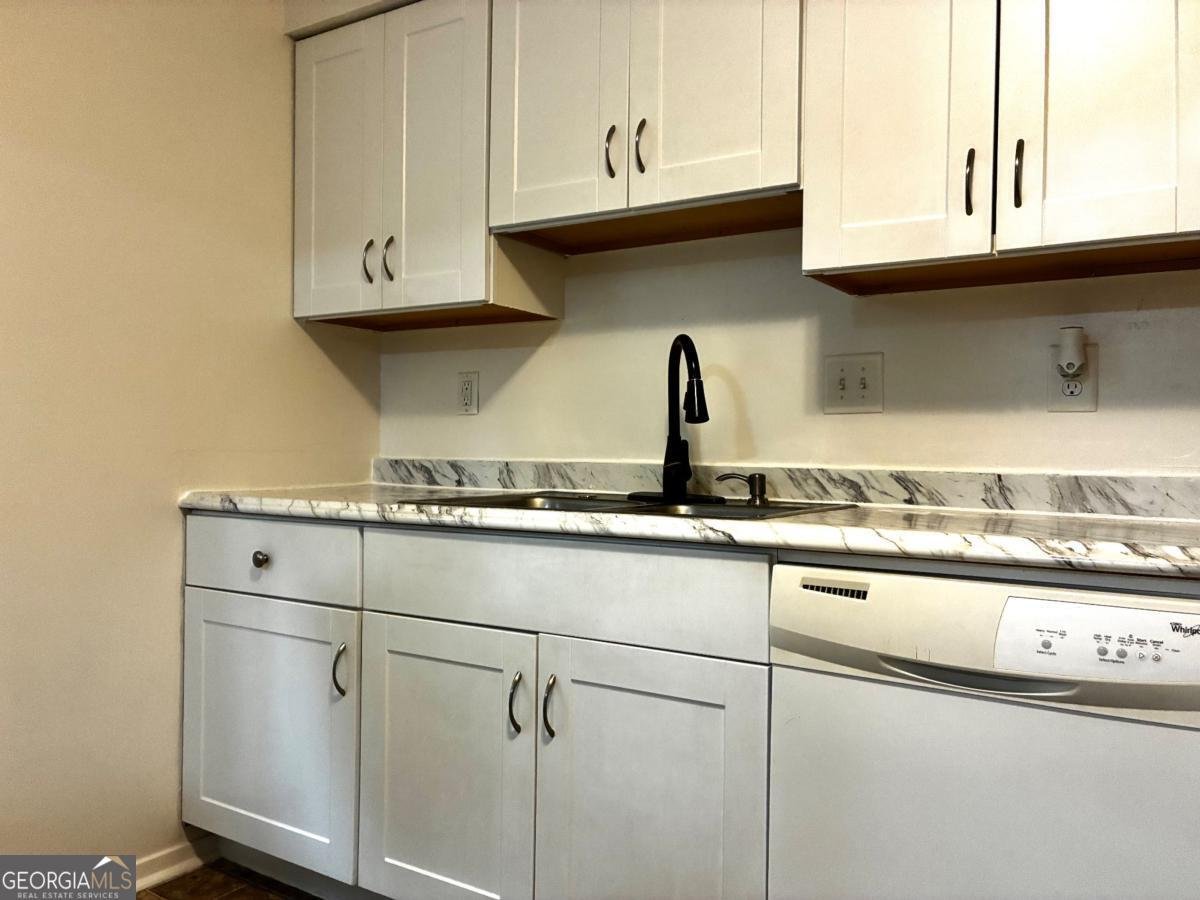 6678 Buckingham Court Norcross - Photo 7