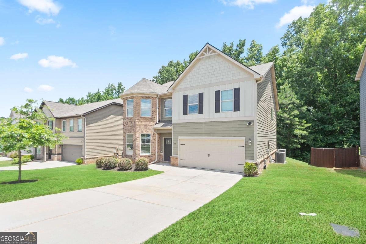 770 Emporia Loop Mcdonough - main photo