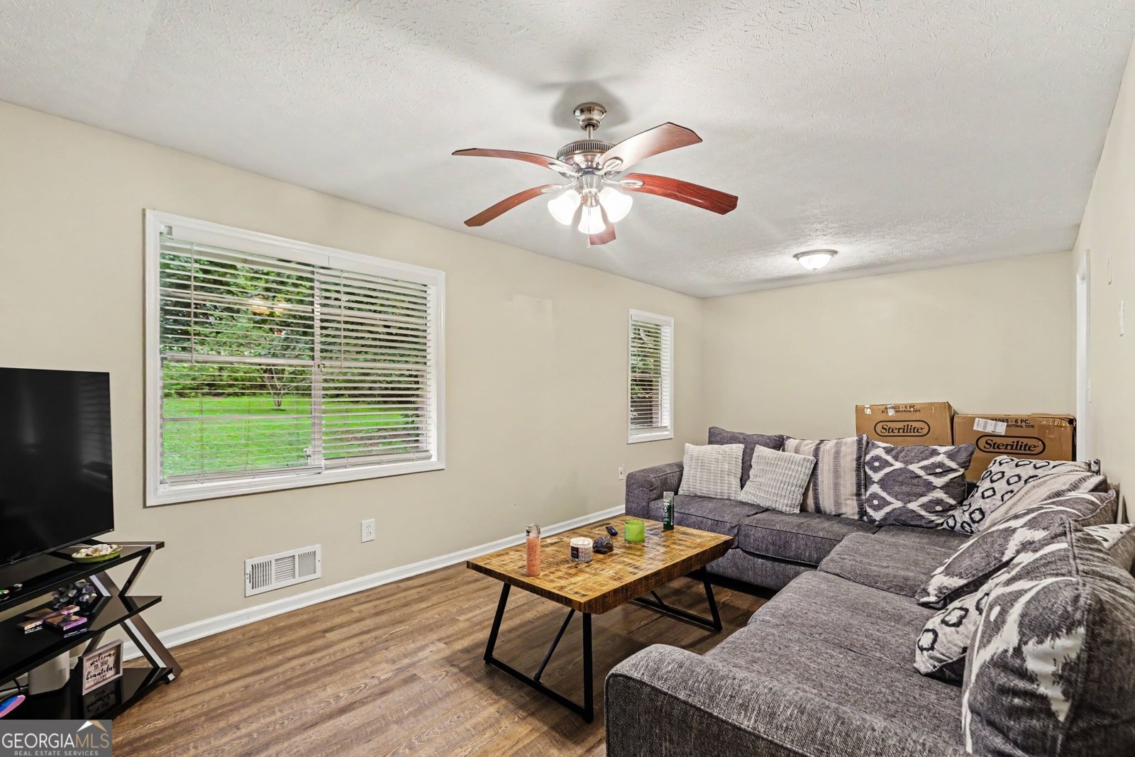 2761 Whisper Court Douglasville - Photo 6