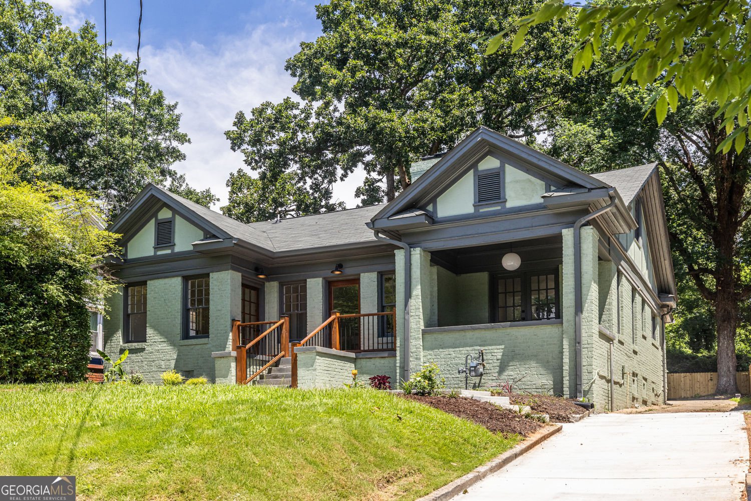 1615 Stokes Avenue Atlanta - main photo