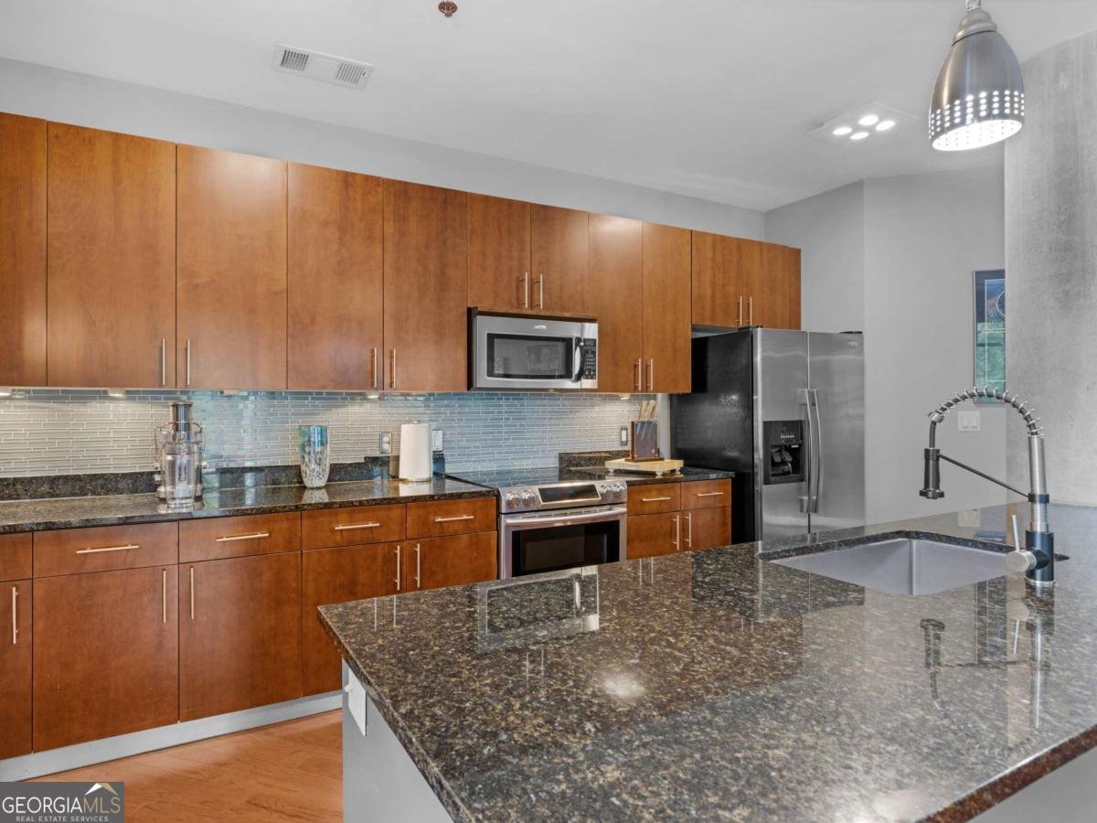 711 Cosmopolitan Drive Atlanta - Photo 13