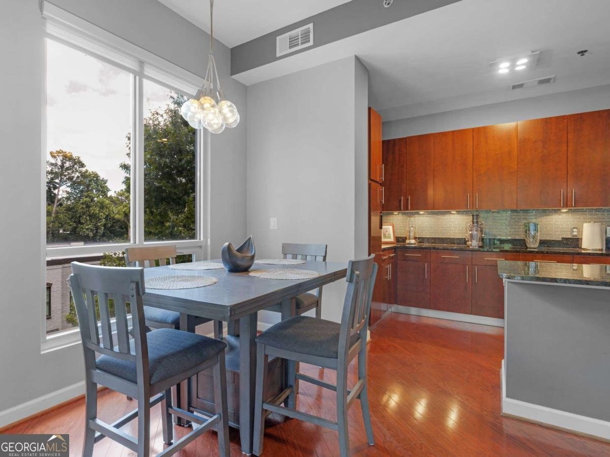 711 Cosmopolitan Drive Atlanta - Photo 9