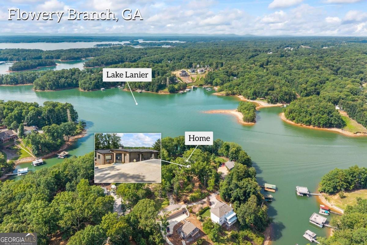 6570 Bermuda Lane Flowery Branch - main photo
