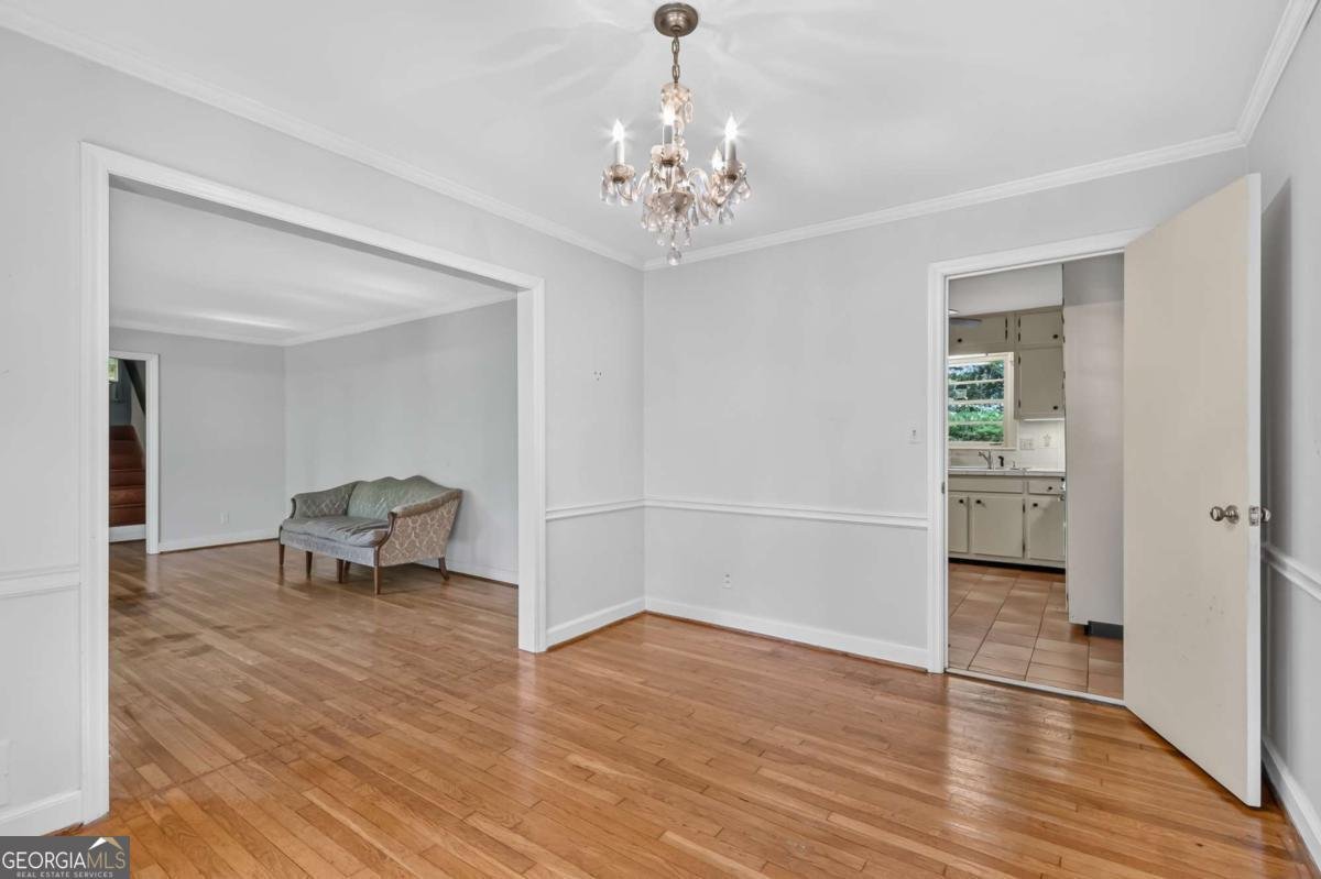 6885 Heathfield Drive Atlanta - Photo 10
