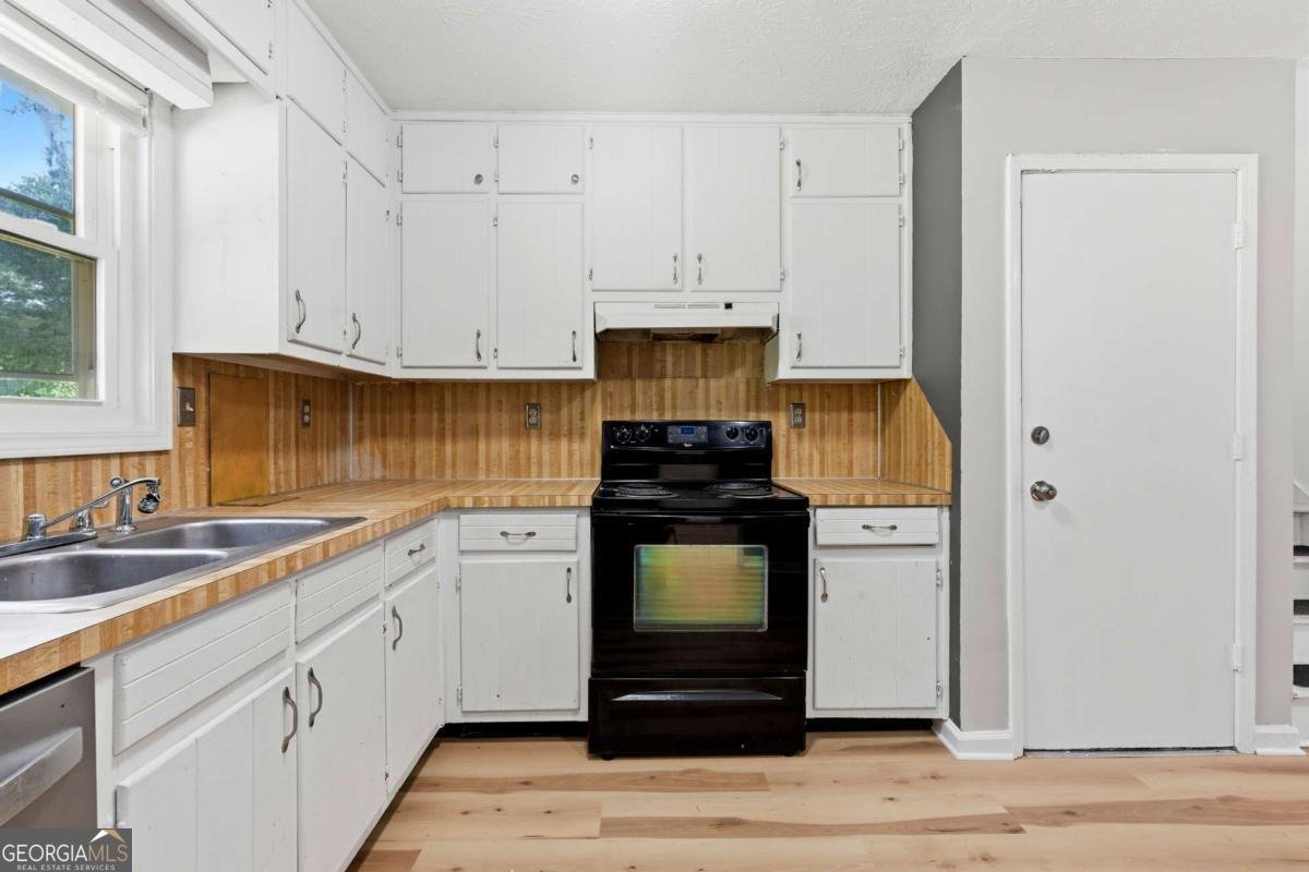 399 Hearth Place Lawrenceville - Photo 16