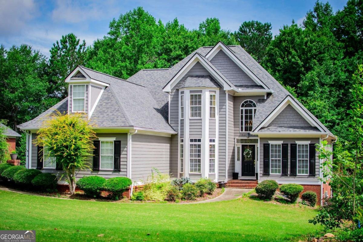 204 Pinehurst Way Carrollton - main photo