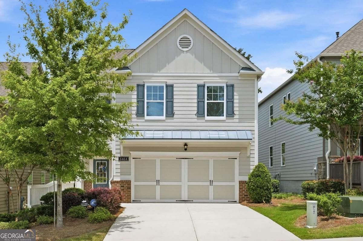 6464 Crosscreek Lane Flowery Branch - main photo