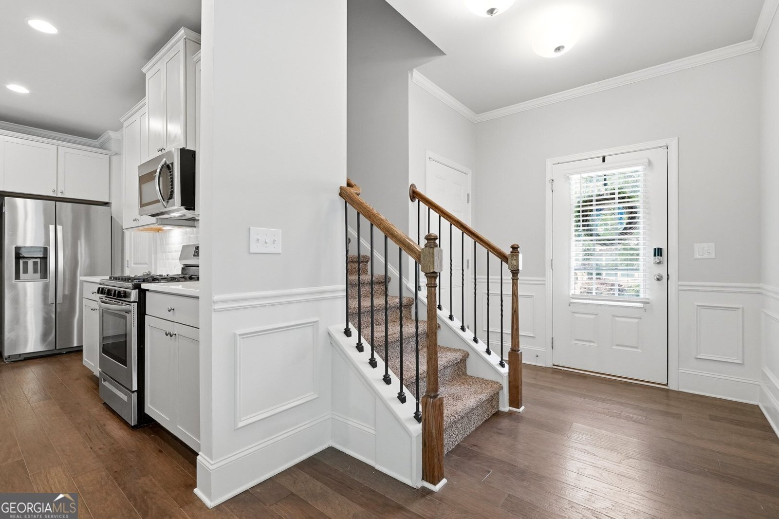 6464 Crosscreek Lane Flowery Branch - Photo 8