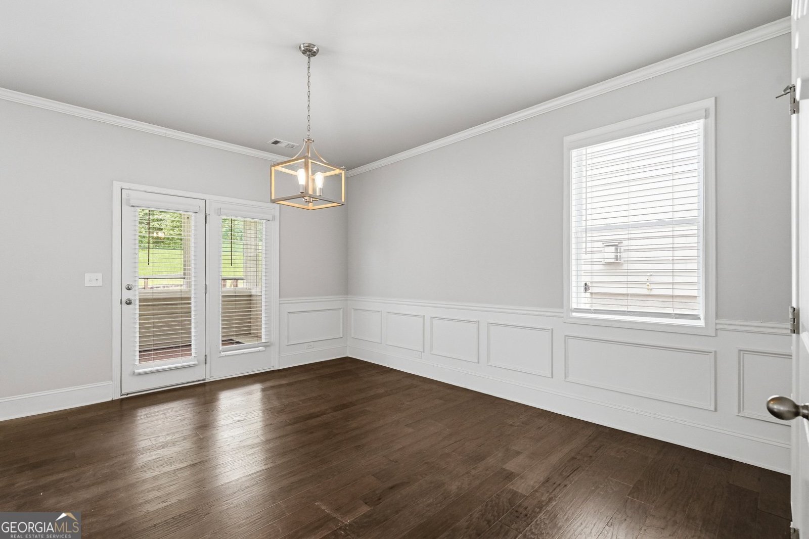 6464 Crosscreek Lane Flowery Branch - Photo 9