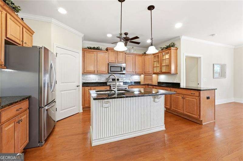 235 Somerset Circle Woodstock - Photo 10
