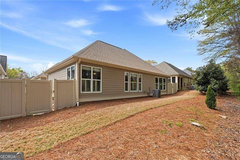 235 Somerset Circle Woodstock - Photo 39