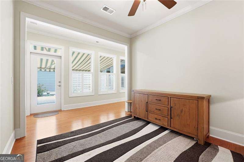 235 Somerset Circle Woodstock - Photo 6