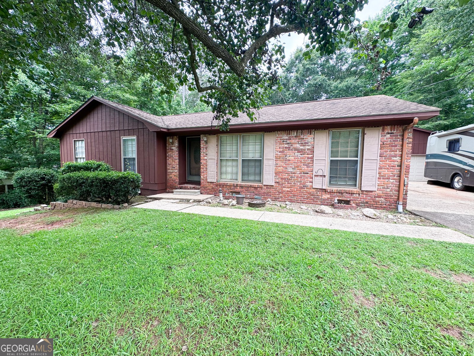 123 Hazel Way Lagrange - main photo