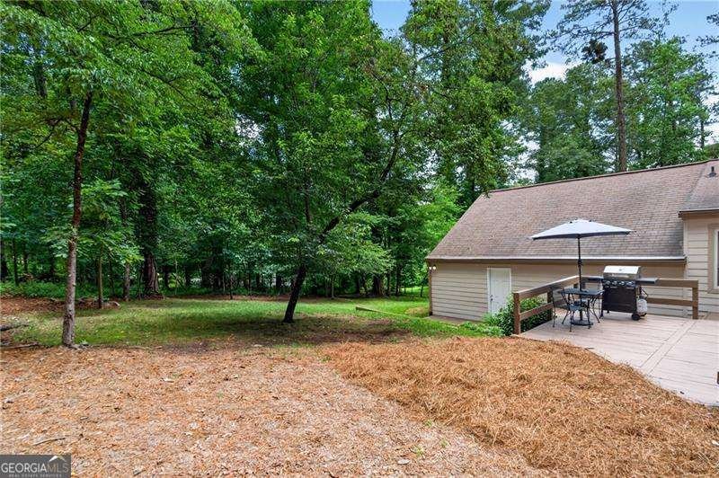 208 Nacoochee Drive Woodstock - Photo 36