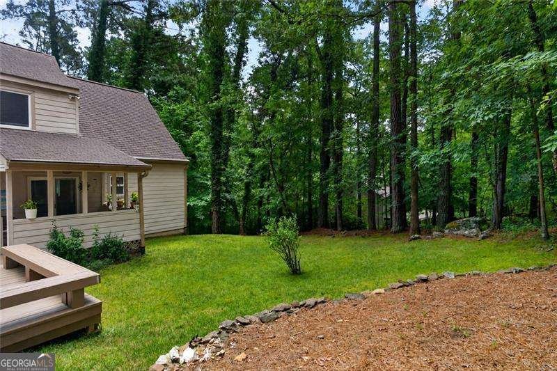 208 Nacoochee Drive Woodstock - Photo 38