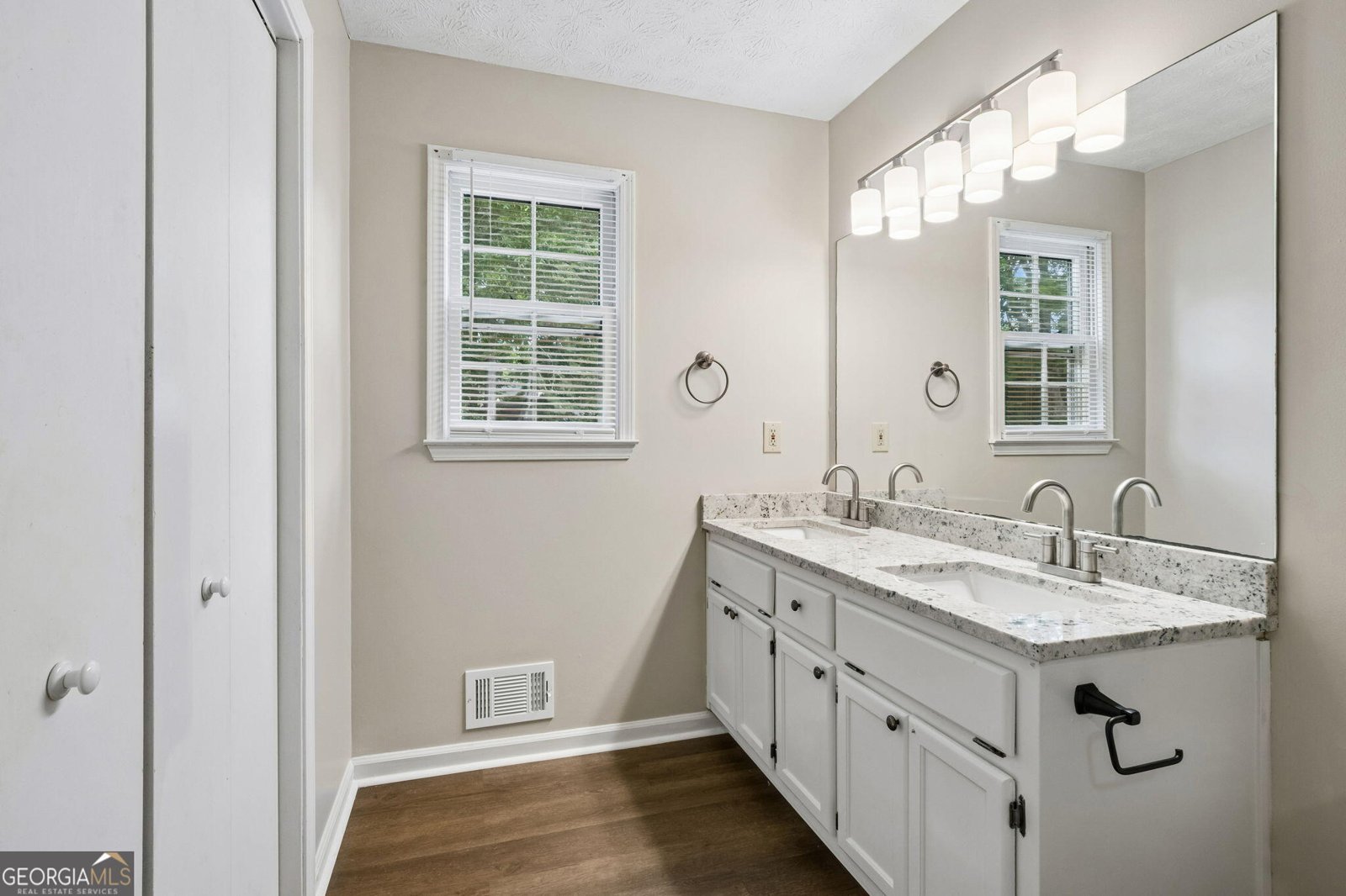 5540 Princeton Oaks Drive Sugar Hill - Photo 17