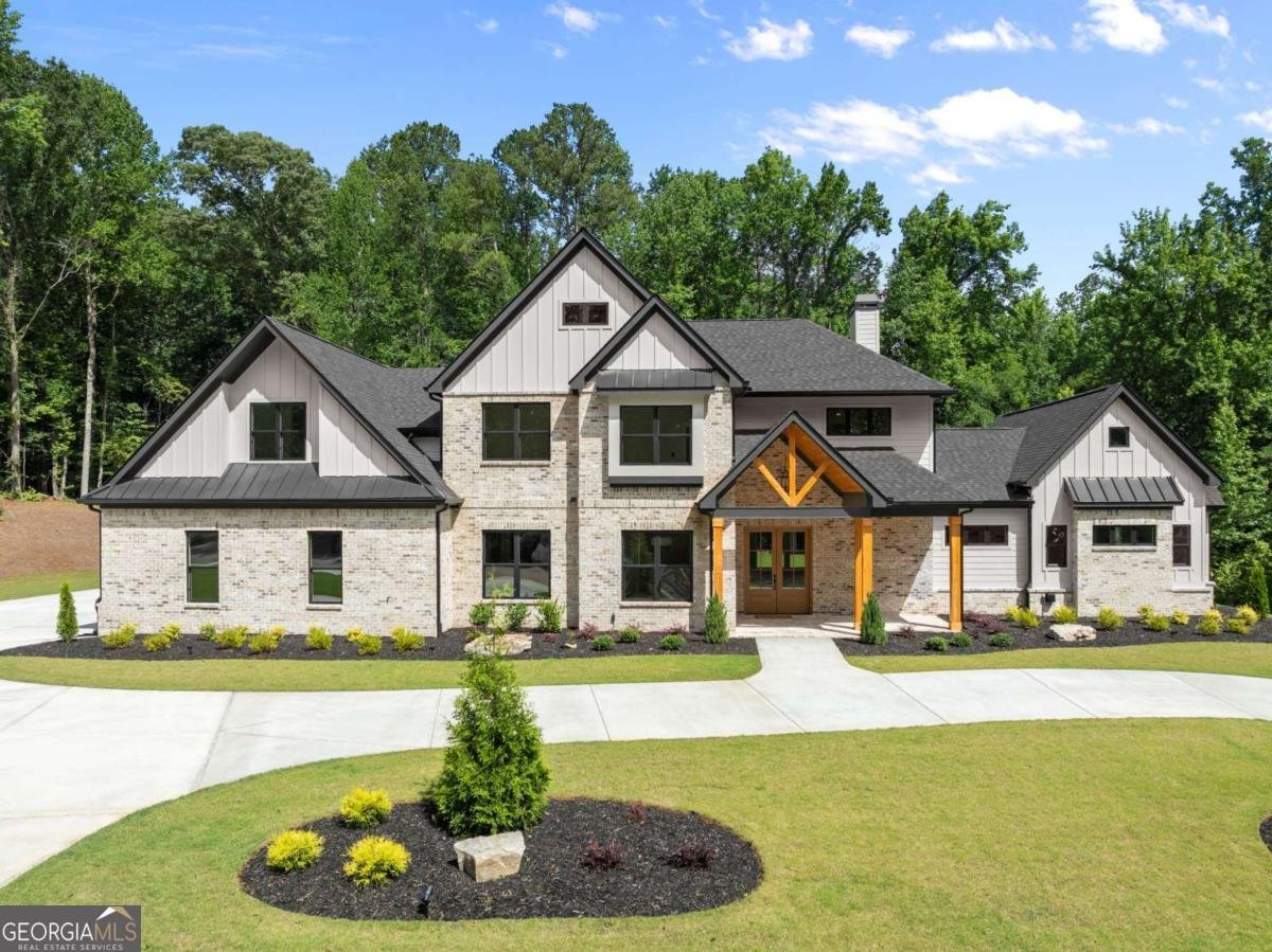 1178 Pinnacle Drive Hoschton - main photo