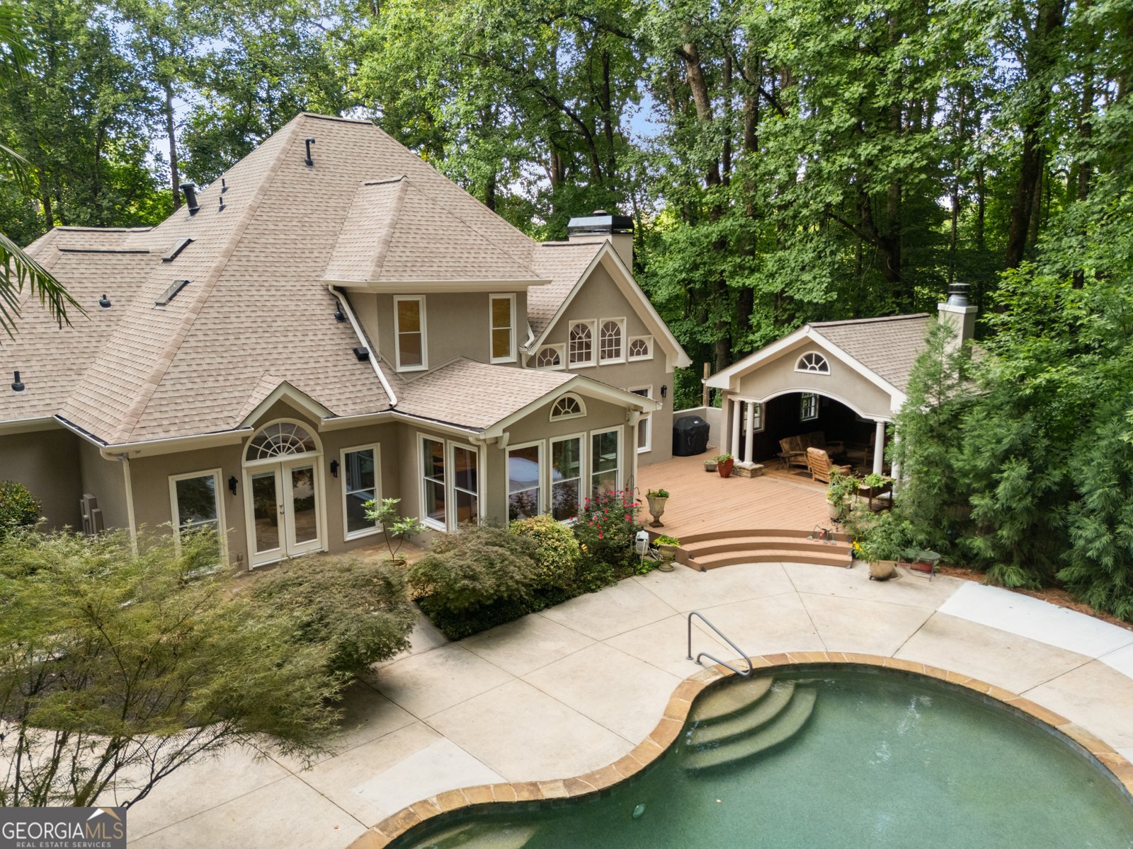 980 Ashebrooke Way Marietta - main photo