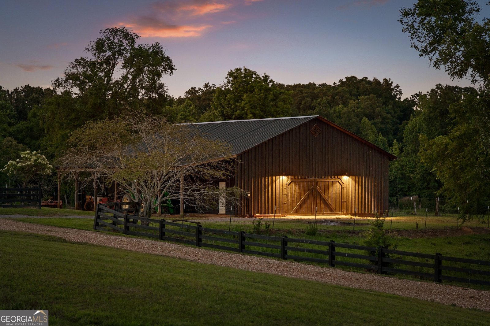 3905 Highway 286 Chatsworth - Photo 6