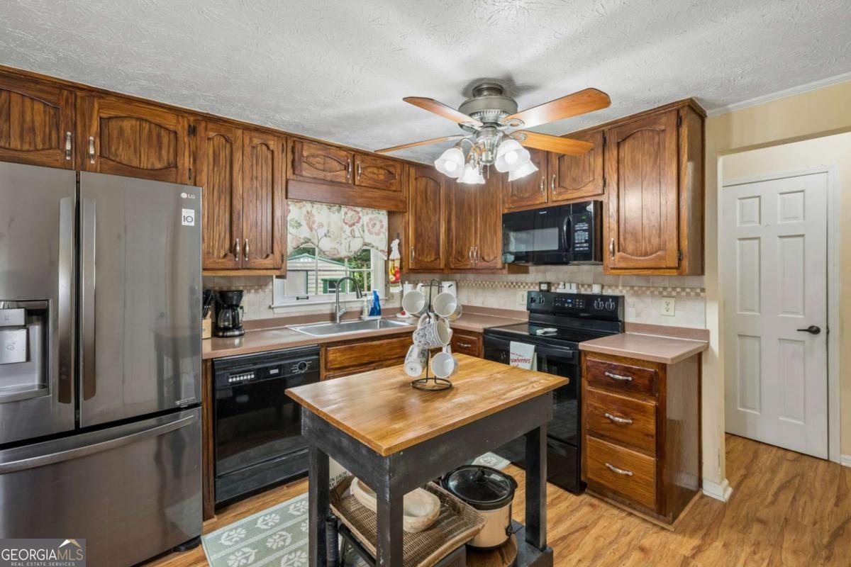 5137 Camilla Court Lilburn - Photo 10