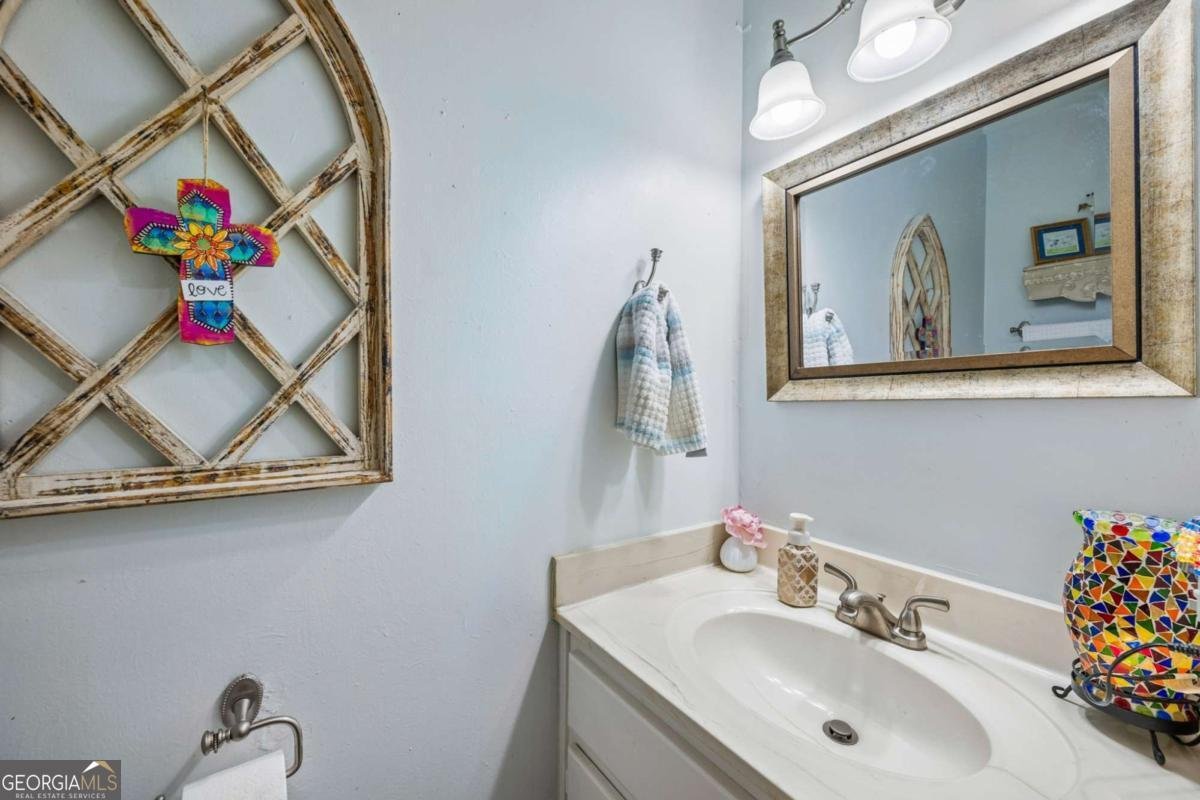 5137 Camilla Court Lilburn - Photo 12