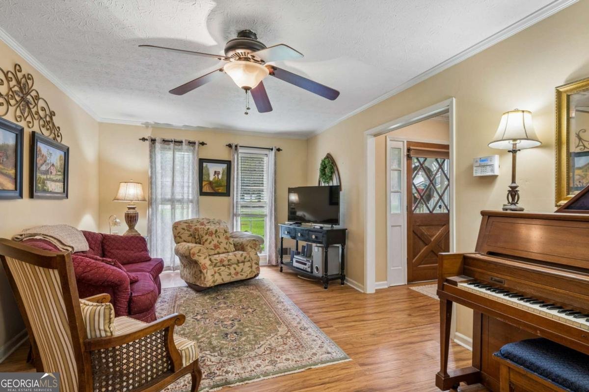 5137 Camilla Court Lilburn - Photo 7
