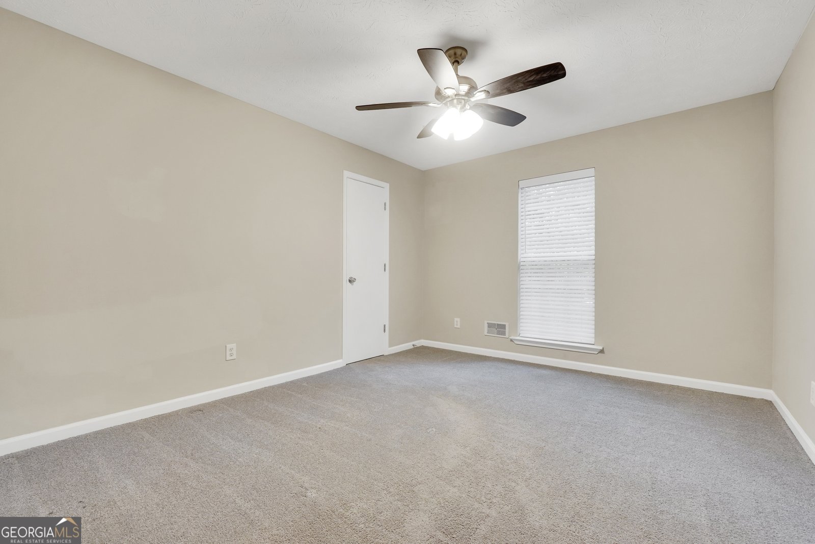 256 Country Lake Drive McDonough - Photo 32