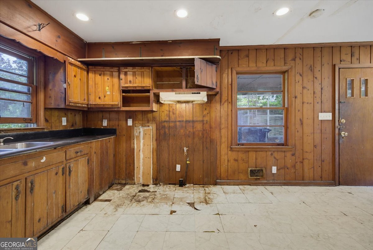 1900 Windsor Drive Atlanta - Photo 12
