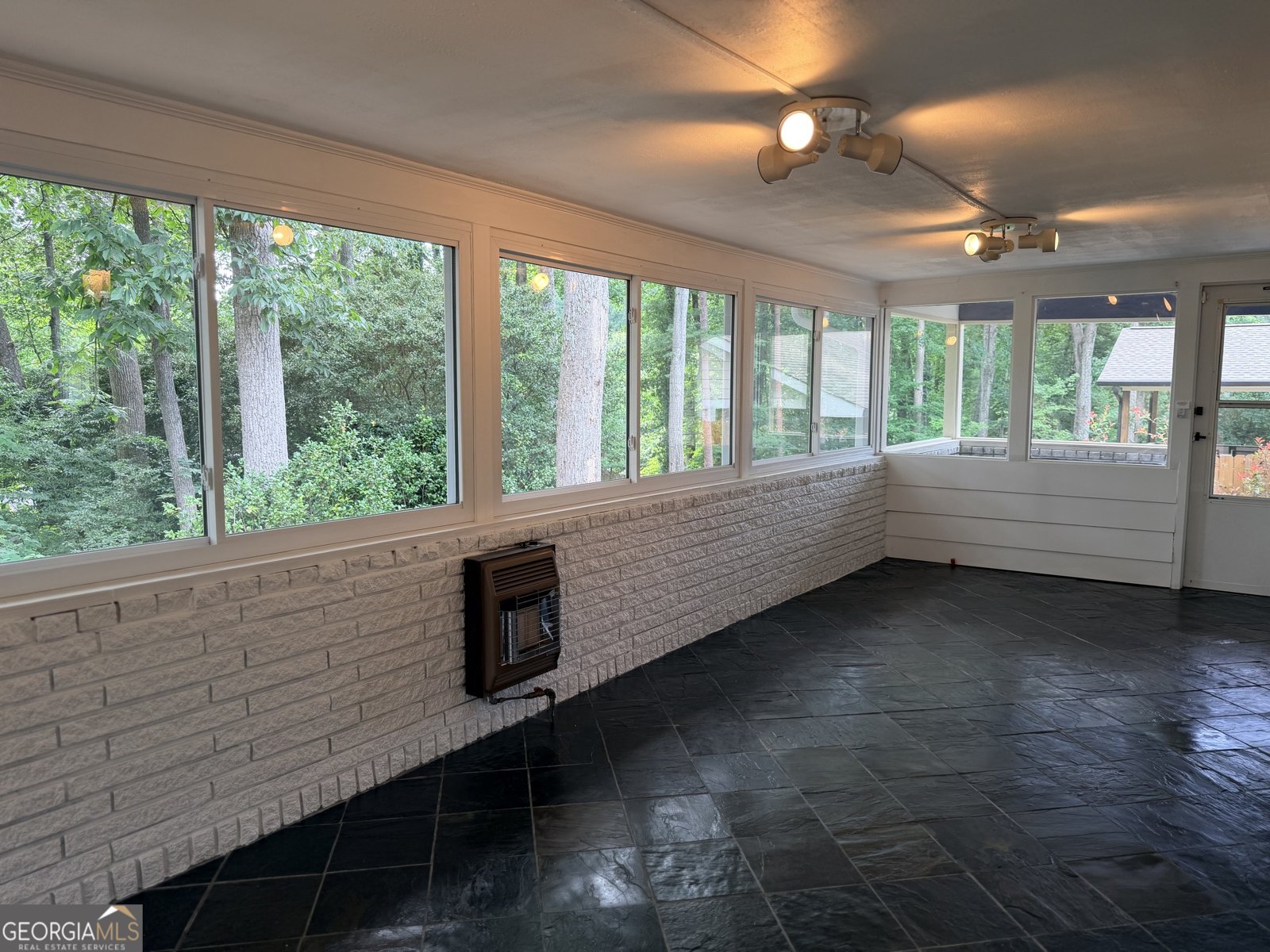 2500 Caladium Drive Atlanta - Photo 11