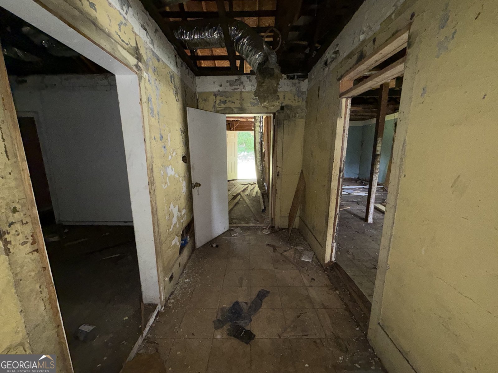 523 Solomon St Griffin - Photo 6