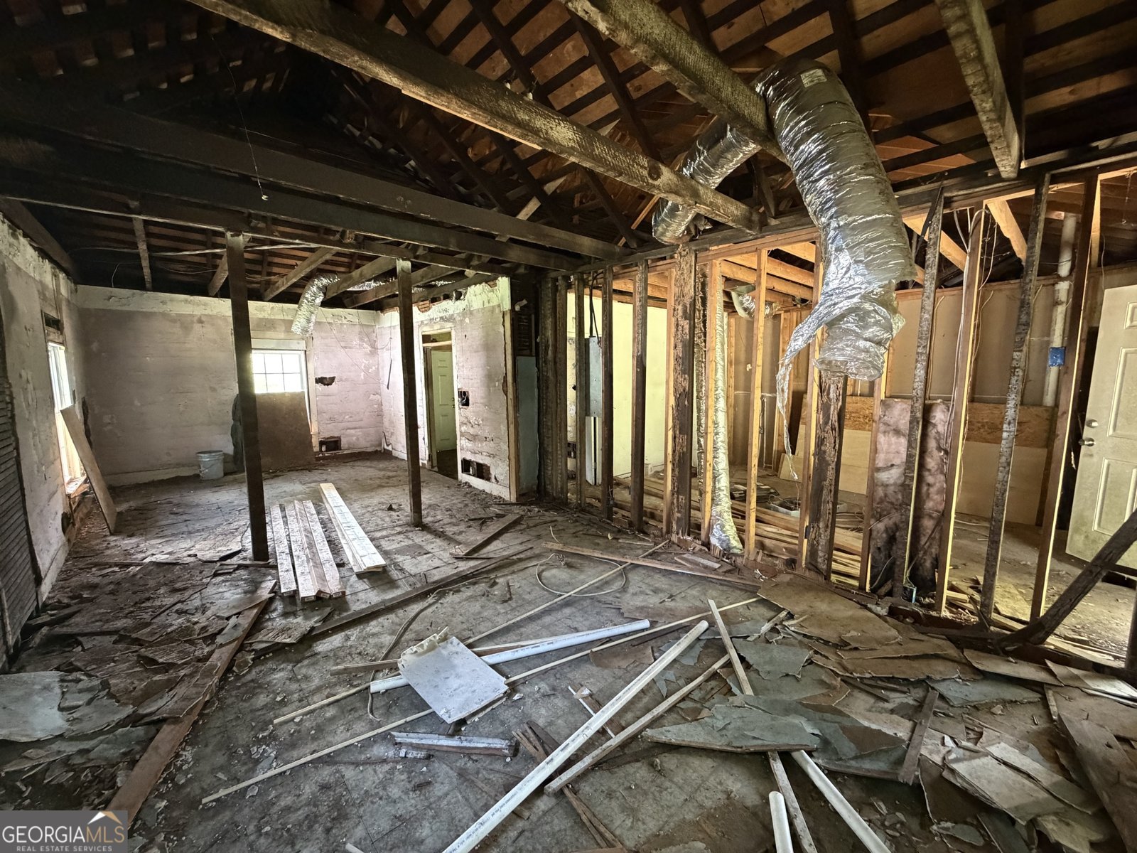 523 Solomon St Griffin - Photo 8
