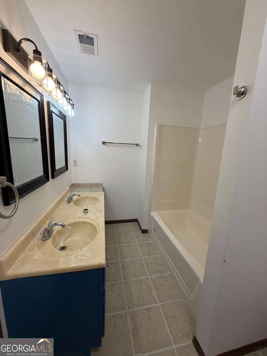 1702 Pine Tree Drive Buford - Photo 17