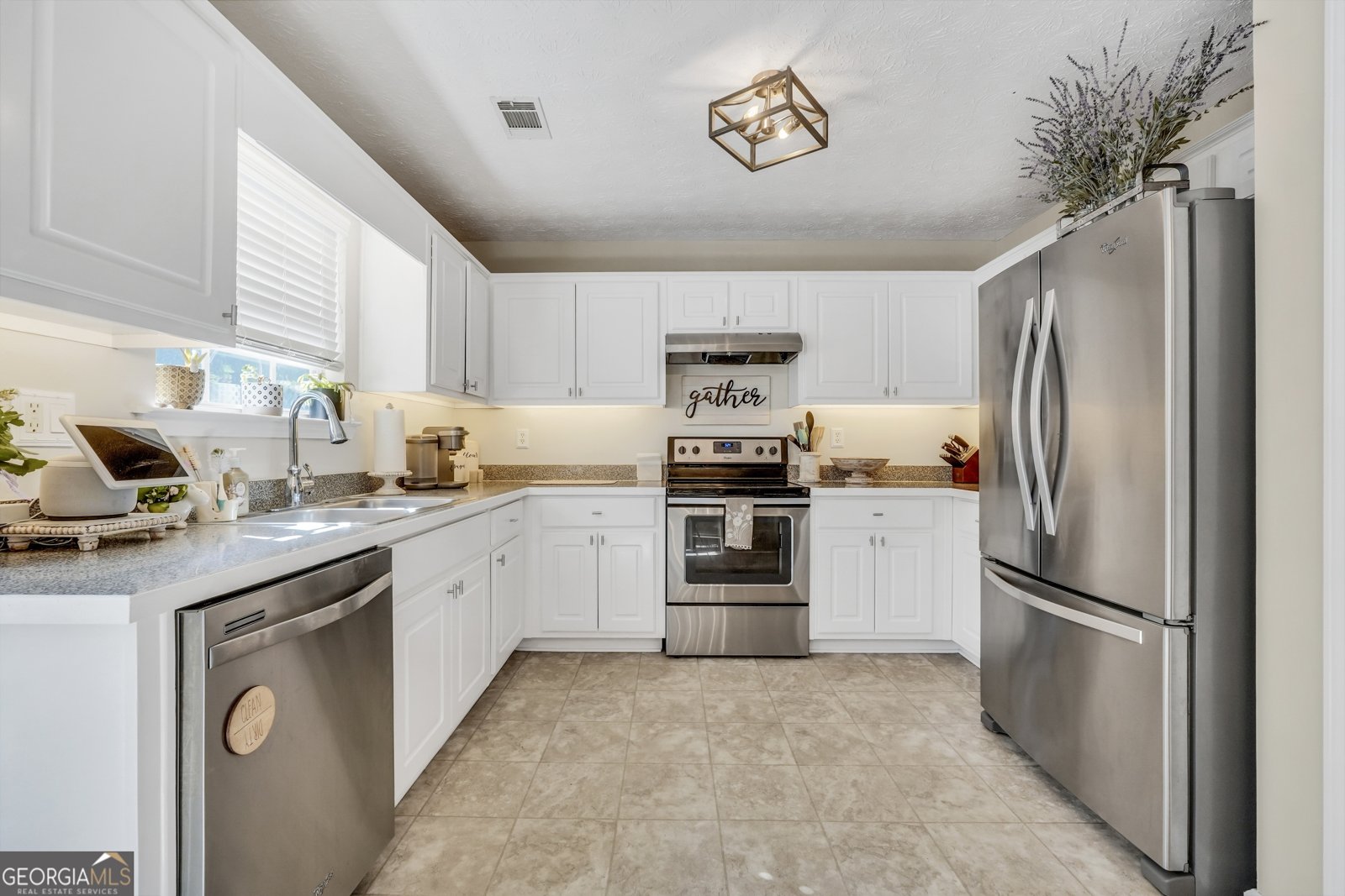 571 Brewer Drive Locust Grove - Photo 11