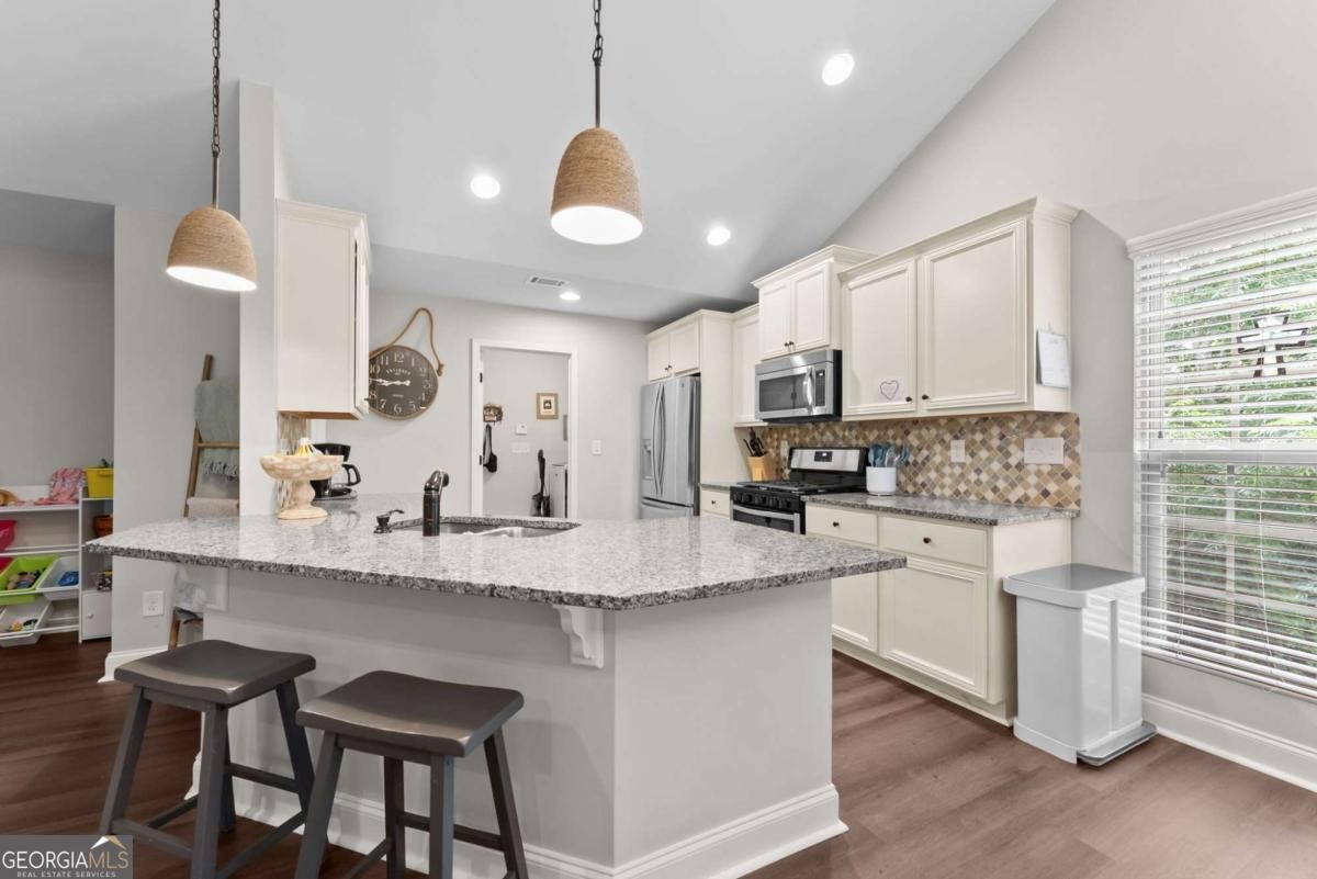 4949 Whisper Creek Court Gainesville - Photo 17