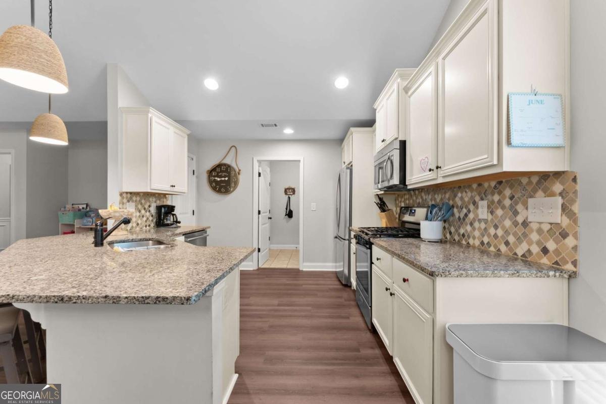 4949 Whisper Creek Court Gainesville - Photo 18