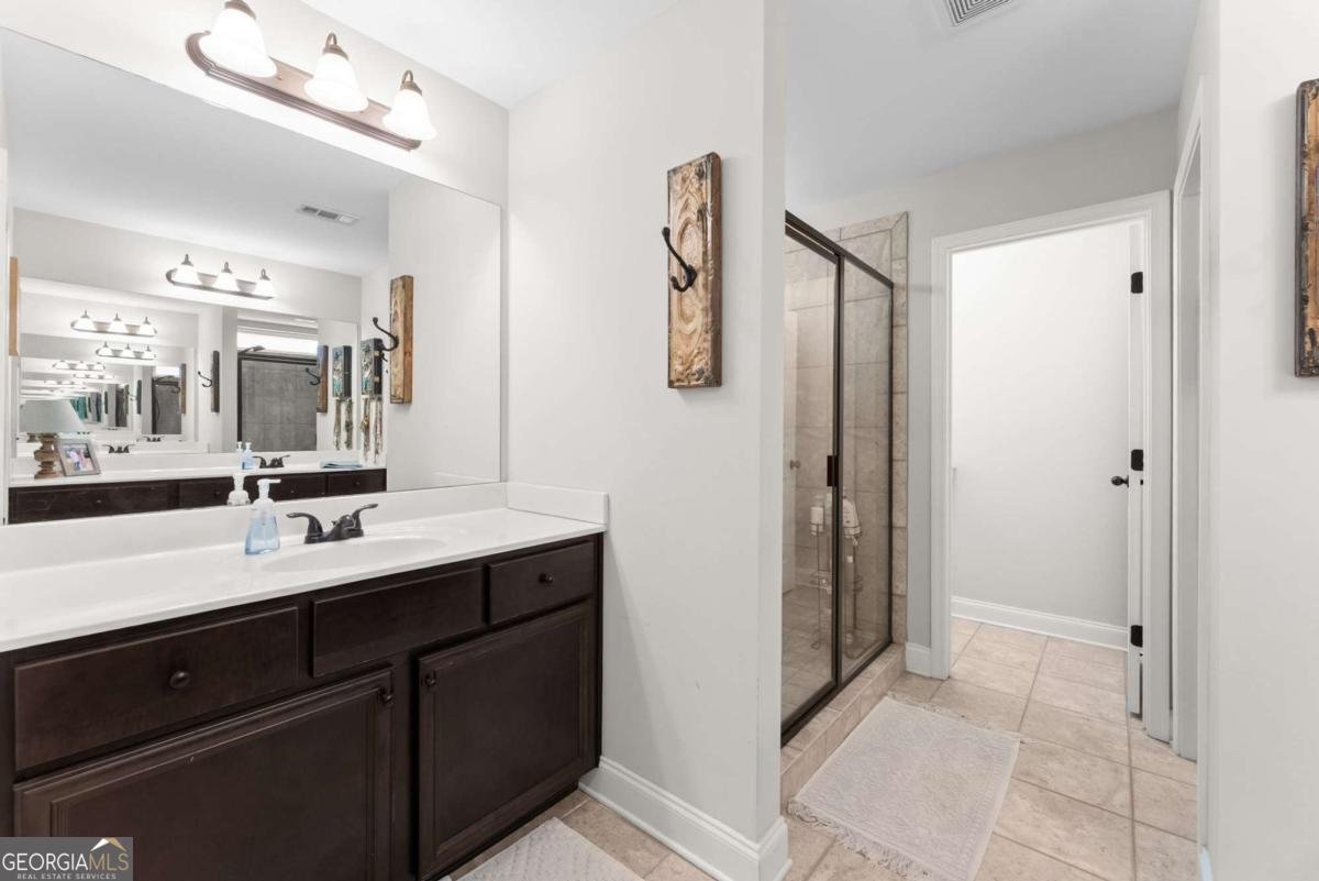 4949 Whisper Creek Court Gainesville - Photo 27