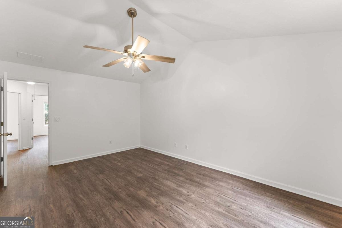 6000 Devonshire Drive Flowery Branch - Photo 21