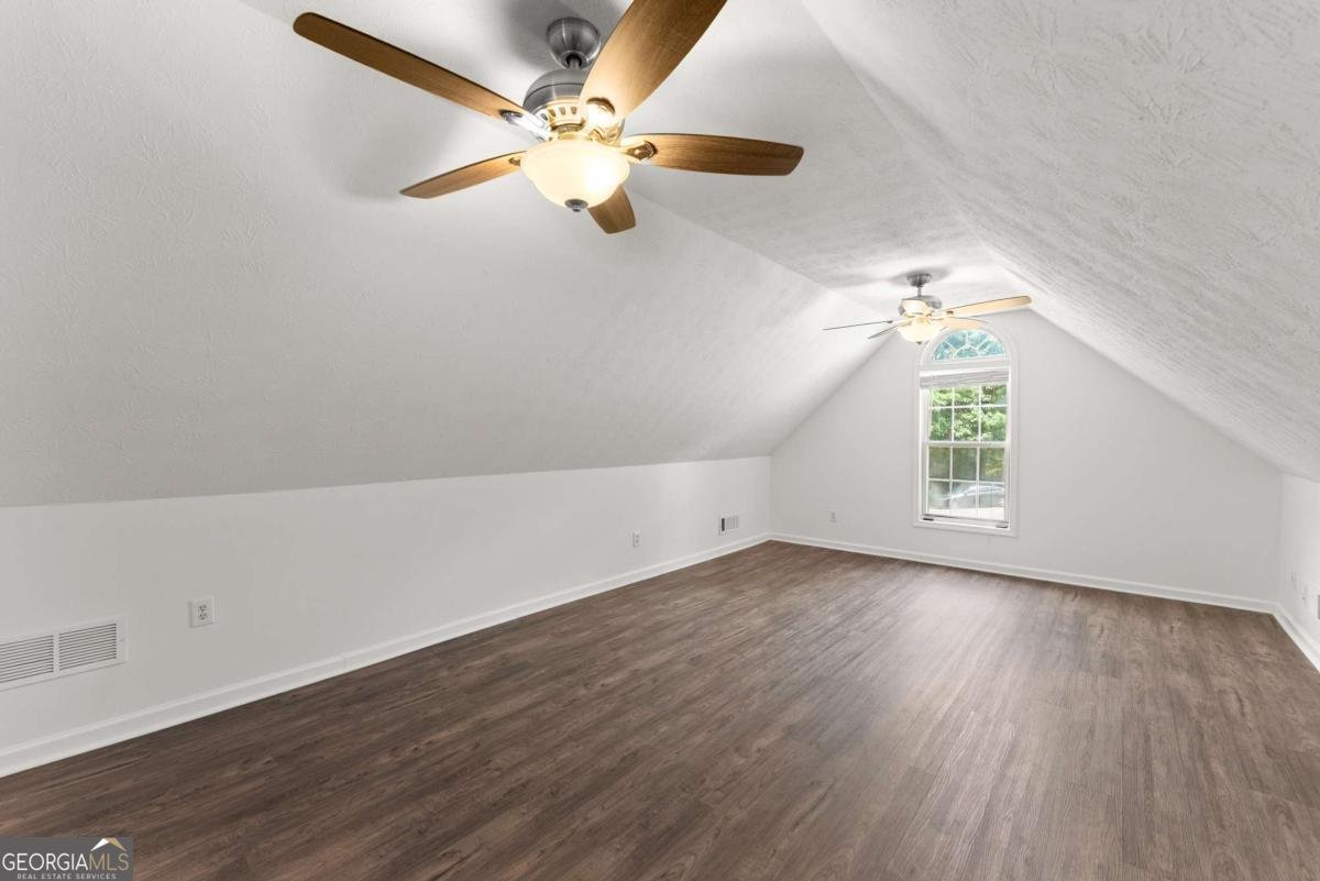 6000 Devonshire Drive Flowery Branch - Photo 29