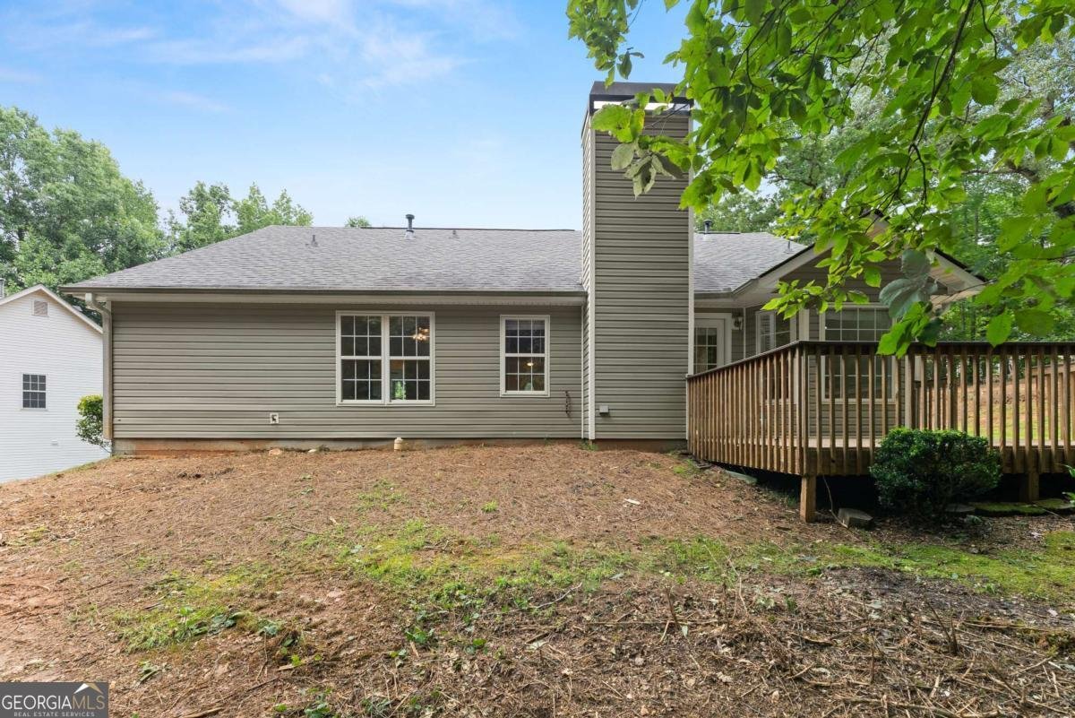 6000 Devonshire Drive Flowery Branch - Photo 39