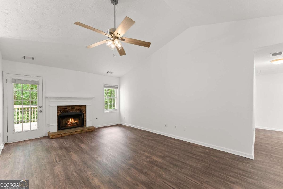 6000 Devonshire Drive Flowery Branch - Photo 8