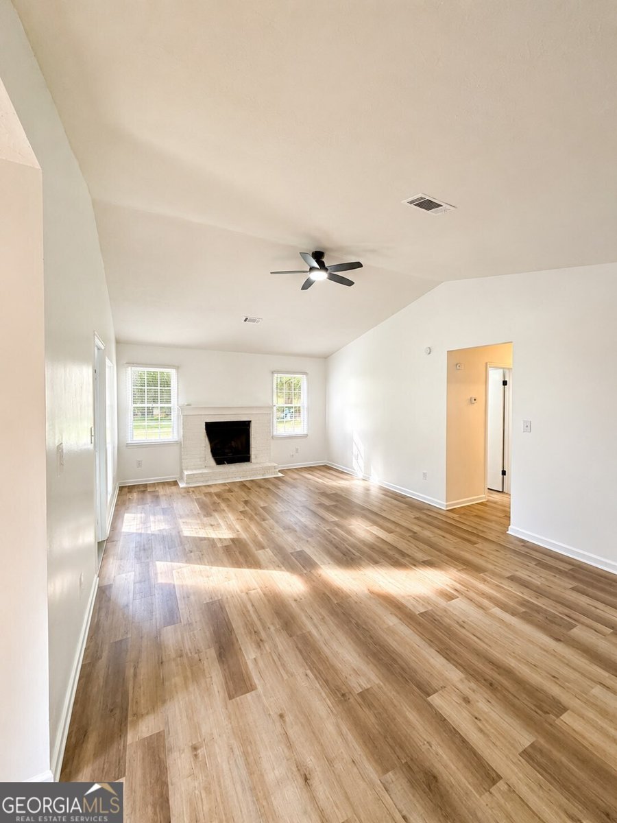 613 Windsor Drive Conyers - Photo 8