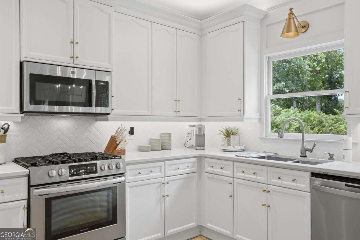 3410 Parsons Run Suwanee - Photo 17